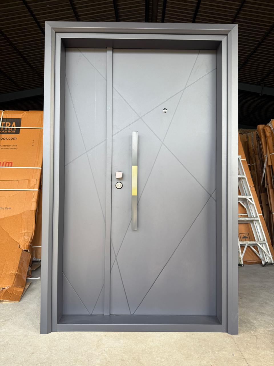 PTR 131 Mother and Sun Bar Handle Door